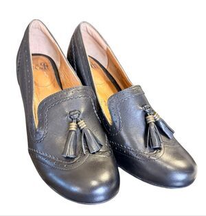Sofft Black Leather Sofft Heel Tassel Loafers Sz.9 Wingtip Brogue Professional C